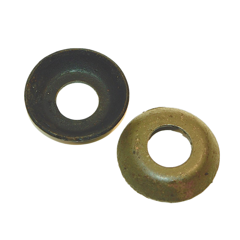 Tôle cache poussière sur rotule de levier vitesses